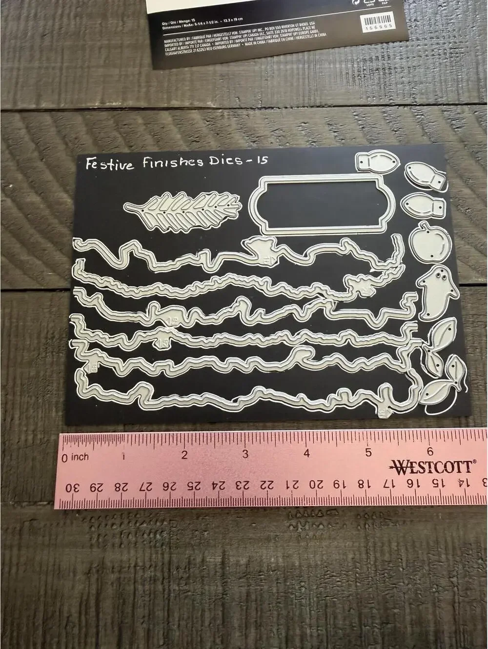 Stampin’ Up Festive Finishes Dies die cut set